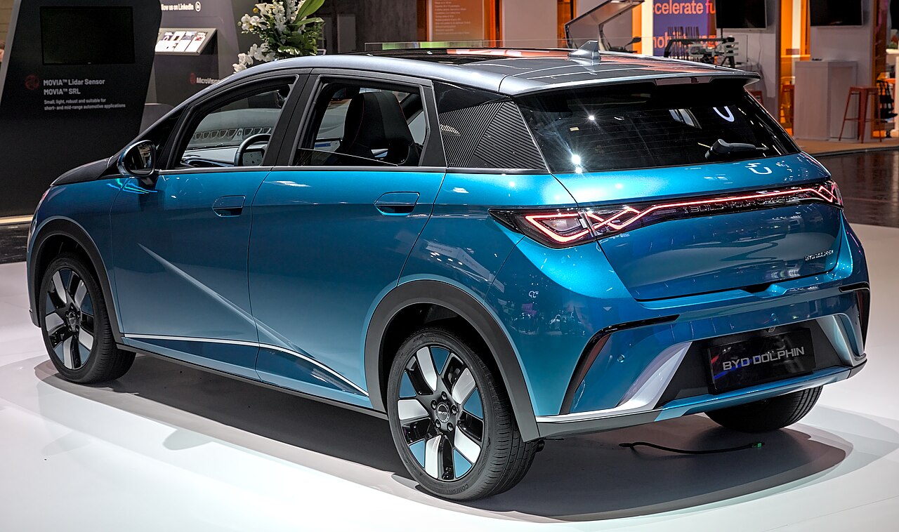 BYD DOLPHIN 2023