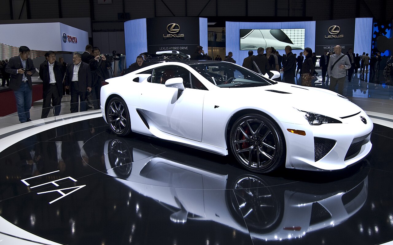 Lexus IS 2010