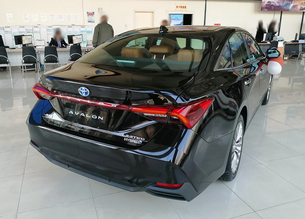 Toyota Avalon 2019