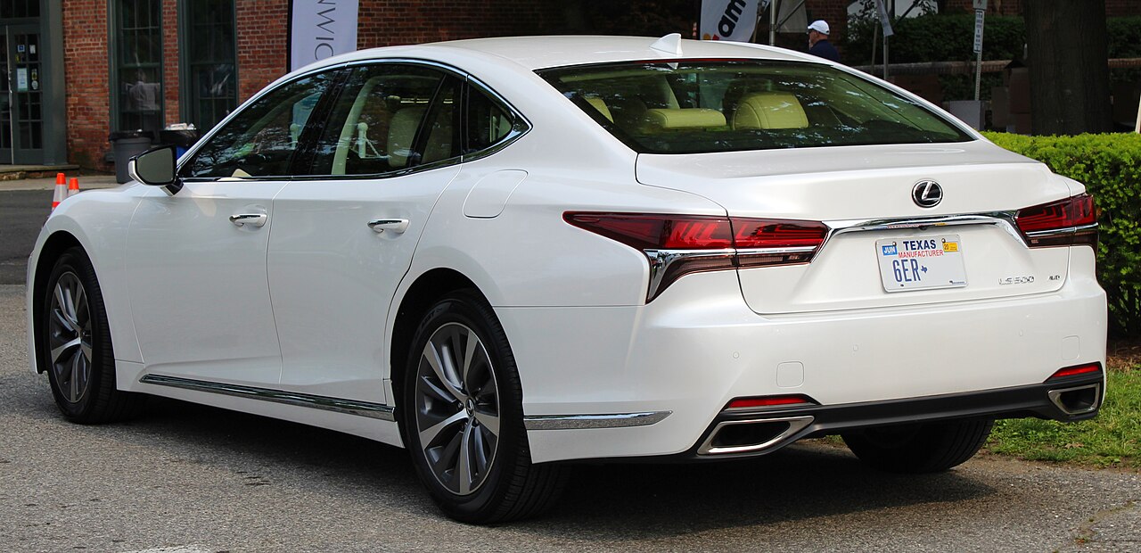 Lexus LS 2019