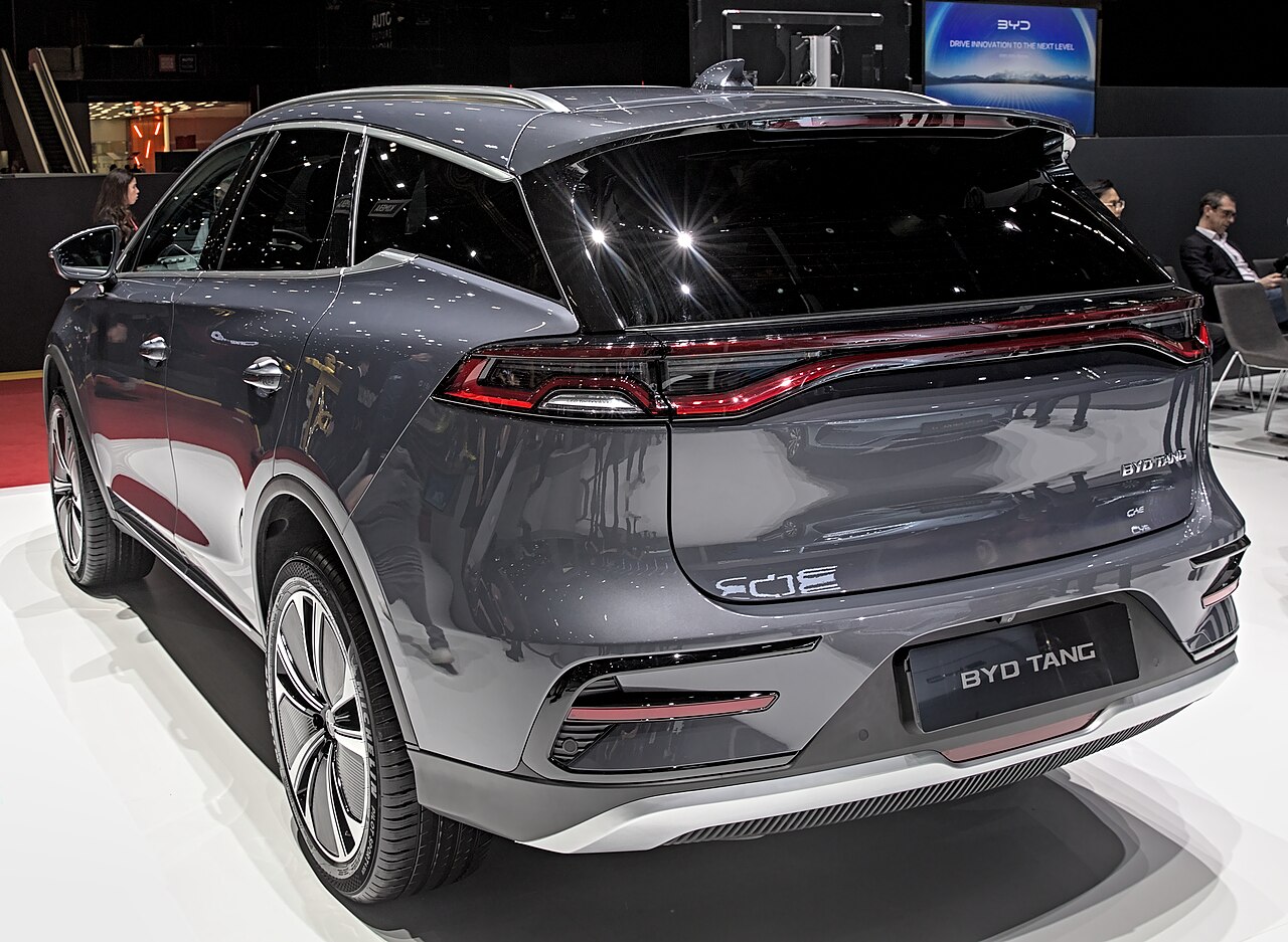 BYD TANG 2024