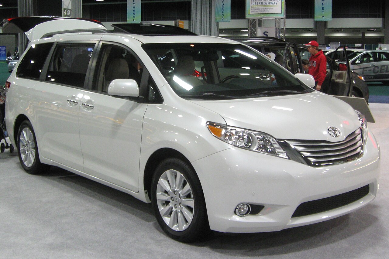 Toyota Sienna 2010