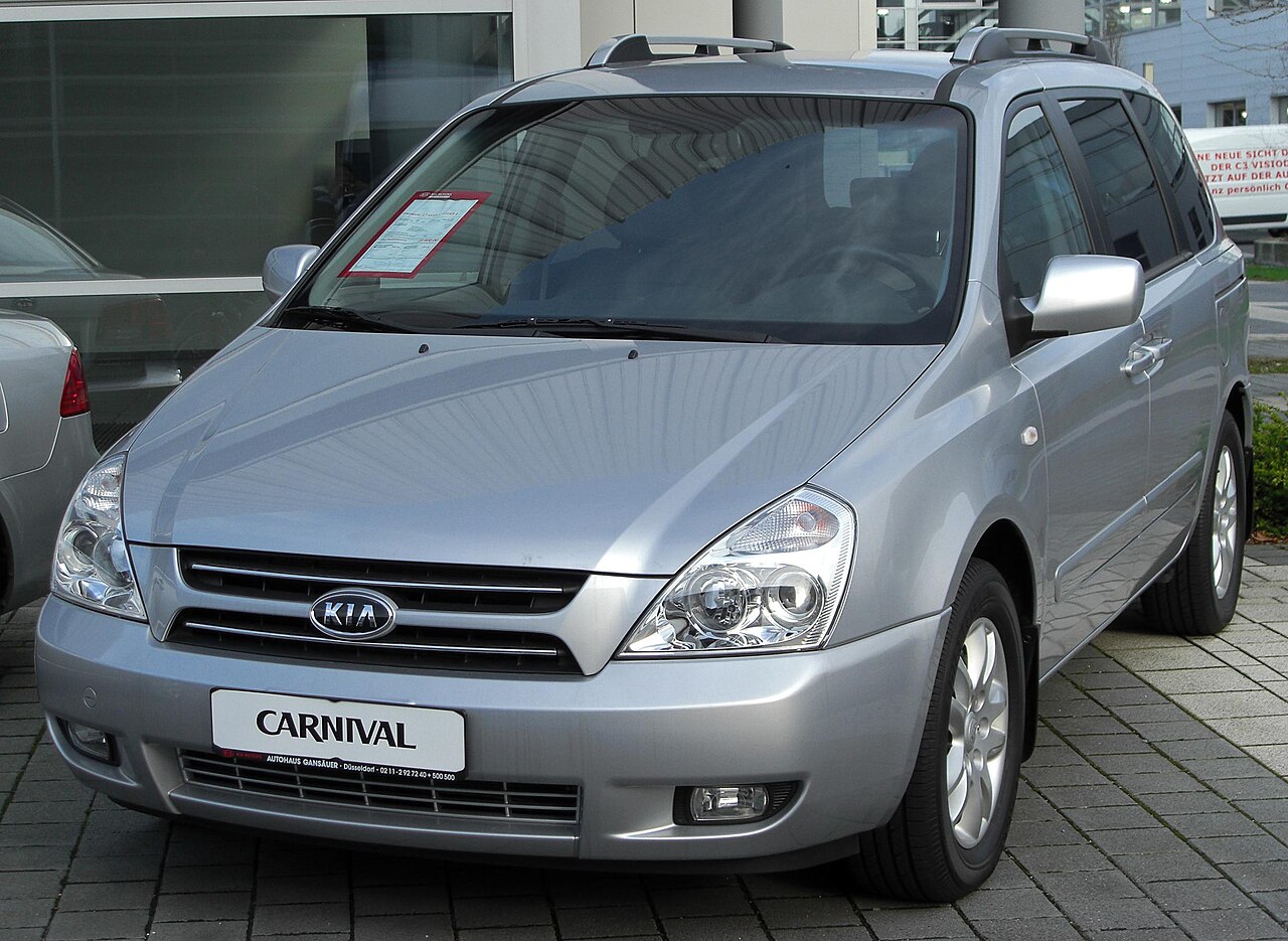 Kia Carnival 2010