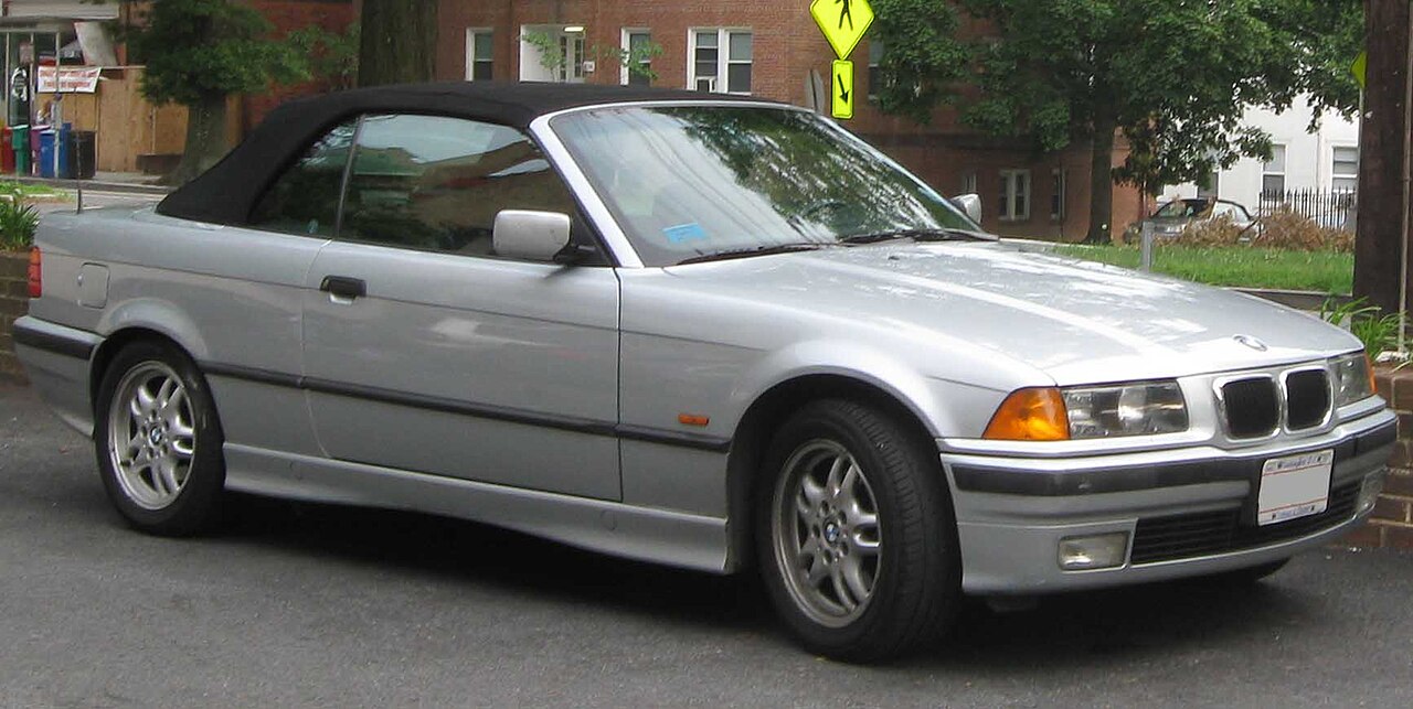 BMW 3 Series 2010