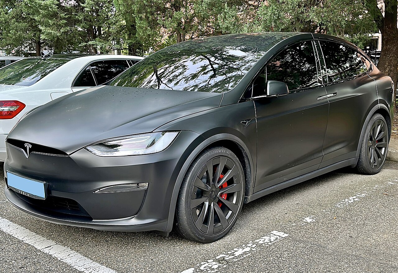 Tesla Model X 2016