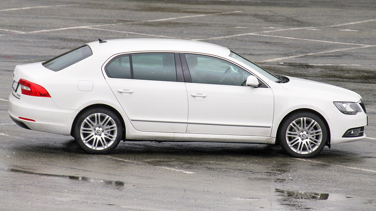 Skoda Superb 2013