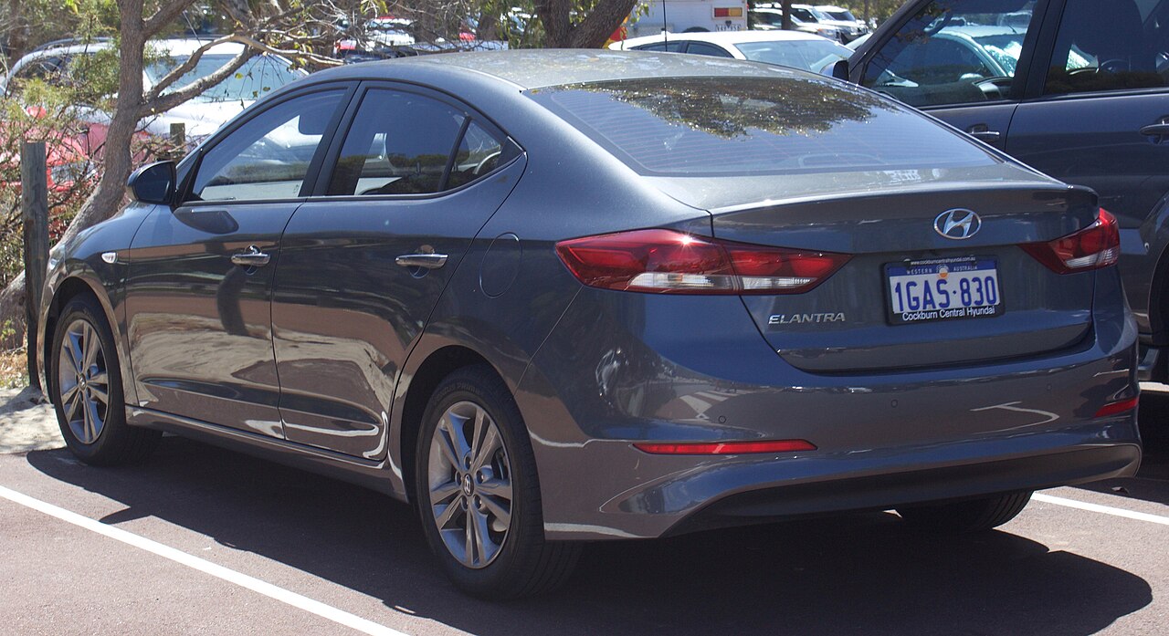 Hyundai Elantra 2016