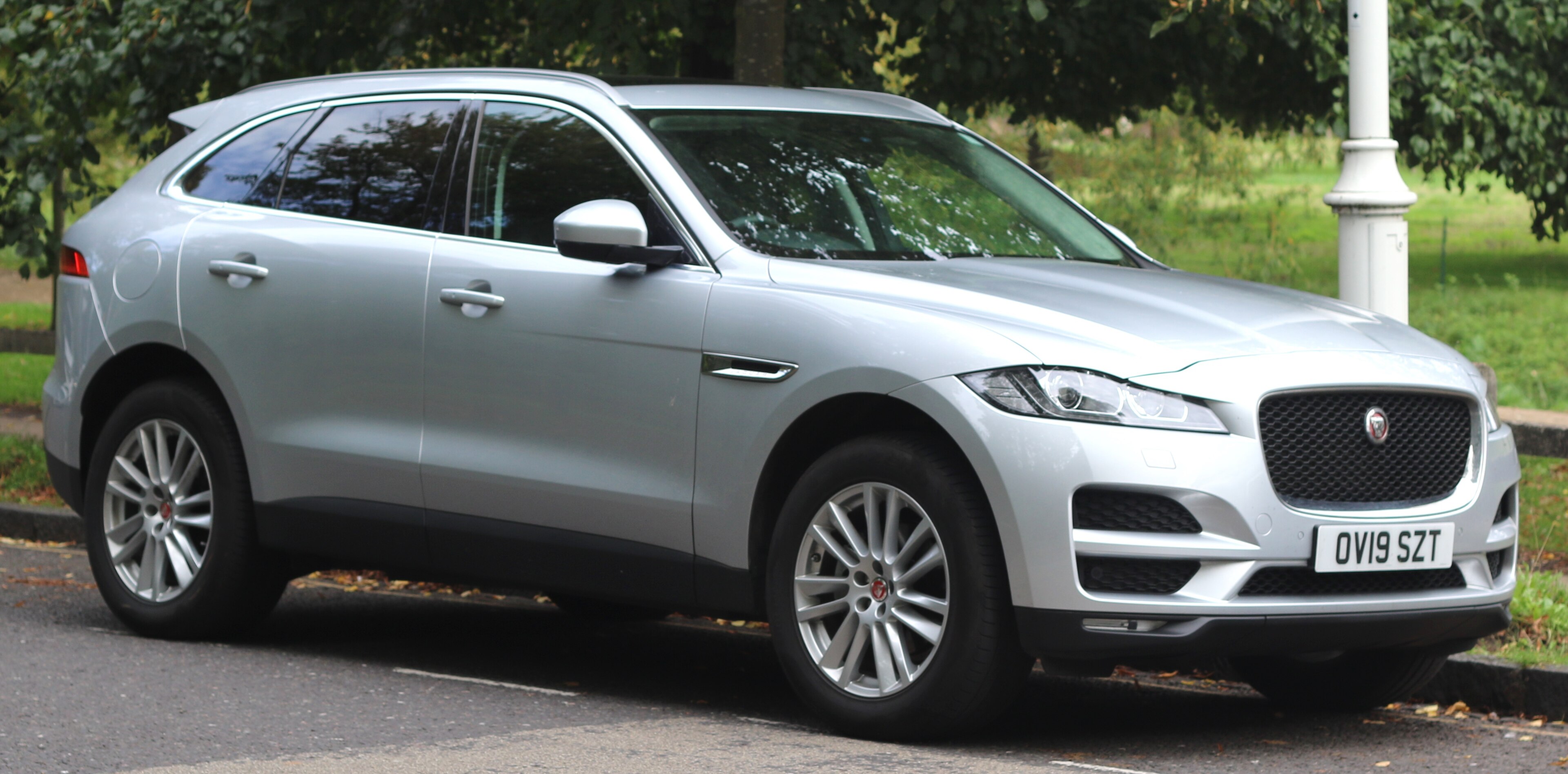 Jaguar F-pace 2022