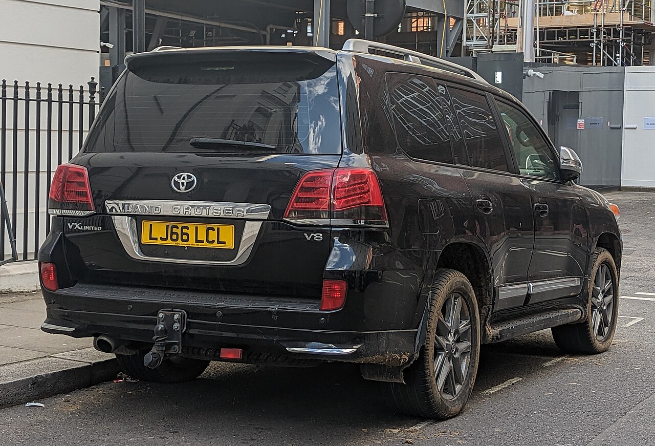 Toyota Land Cruiser 2016