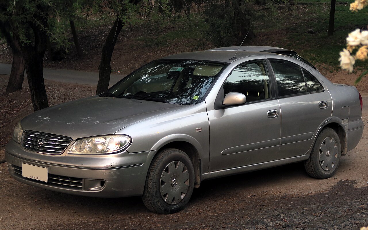 Nissan Almera 2010