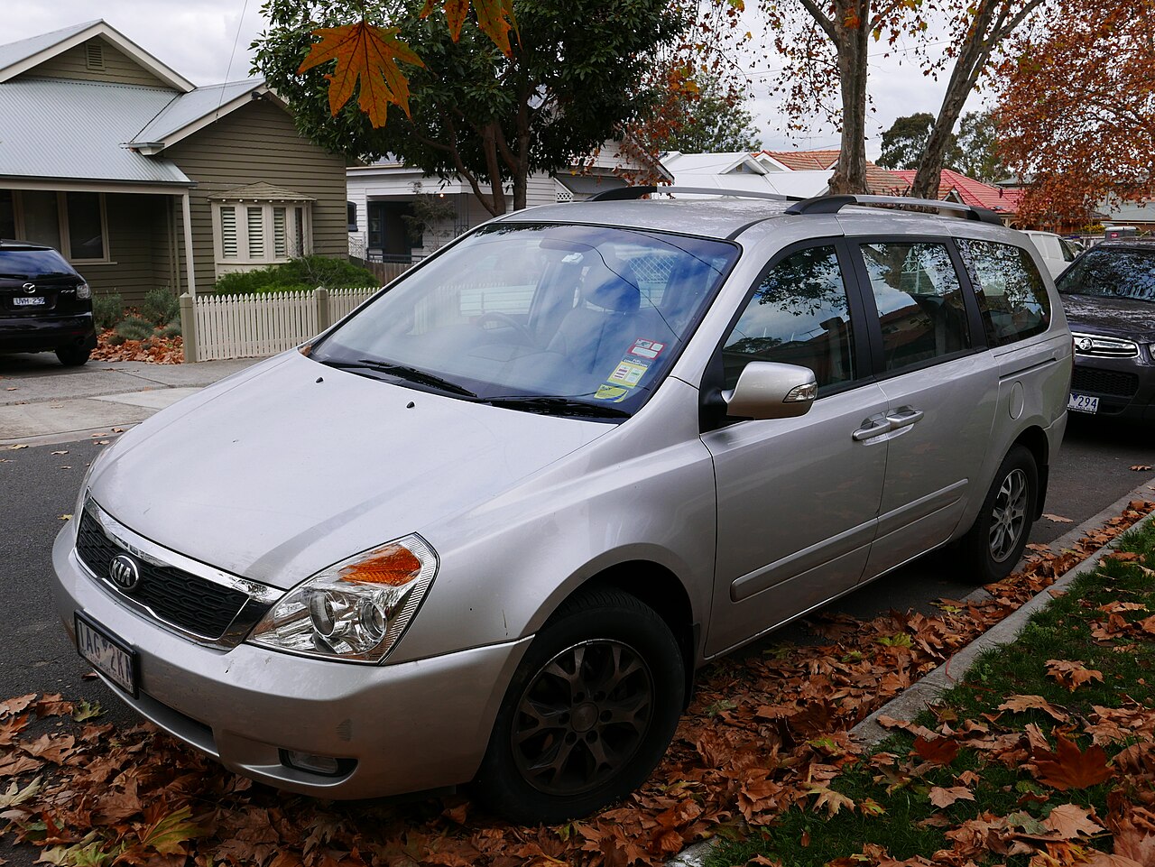 Kia Carnival 2013