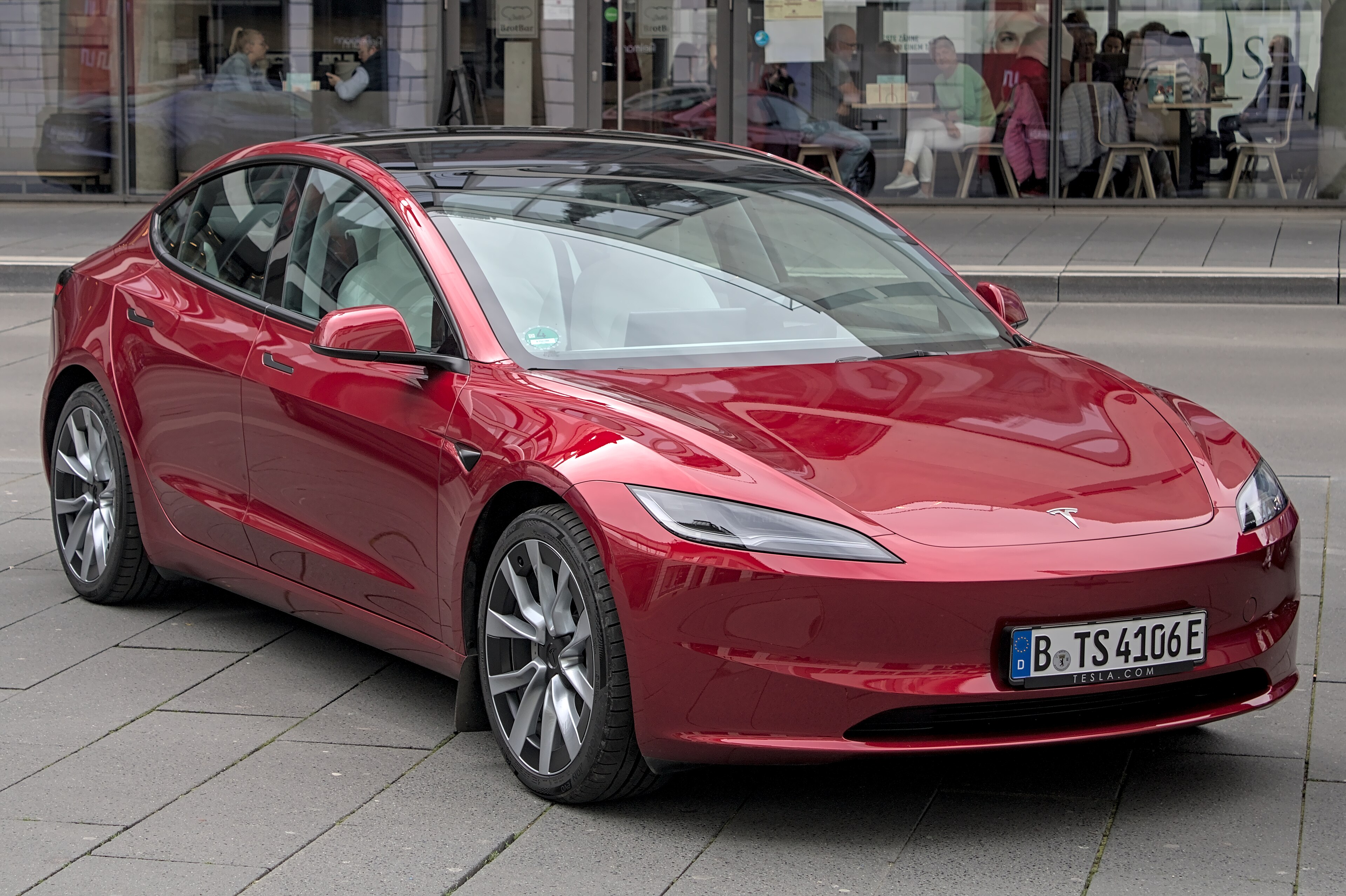 Tesla Model 3 2020