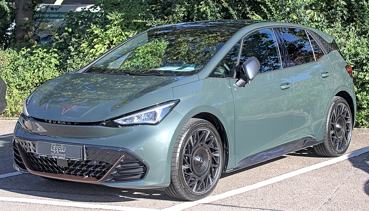 CUPRA Born 2024