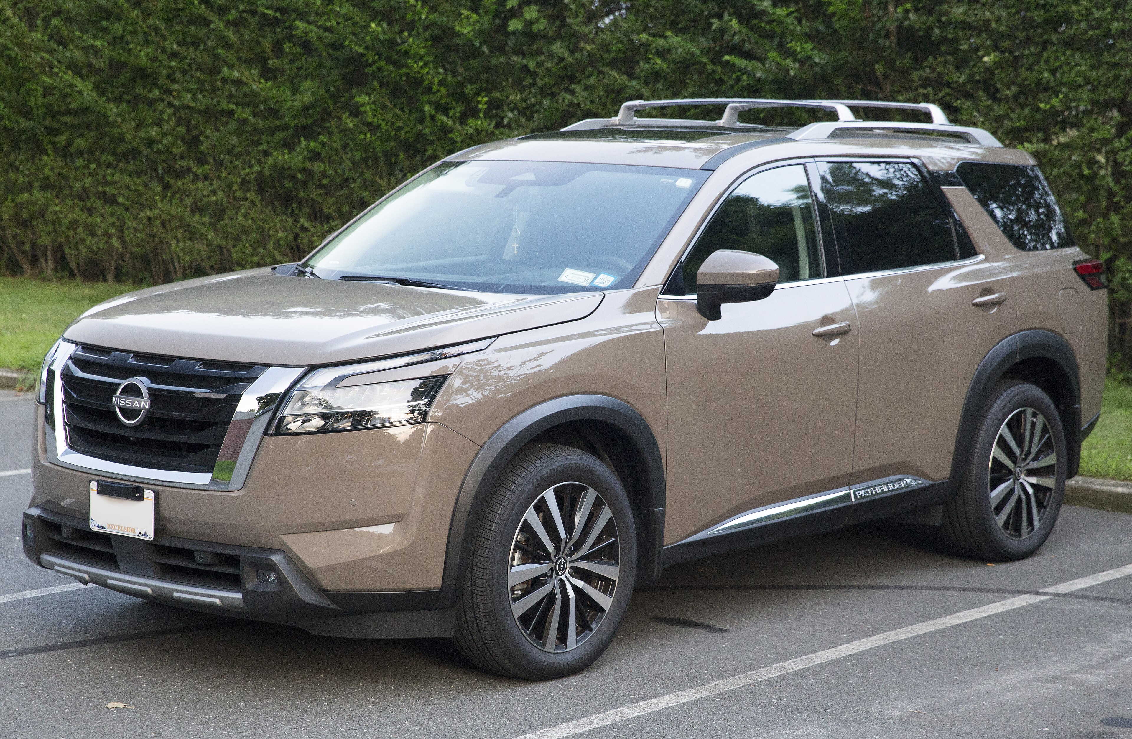 Nissan Pathfinder 2024