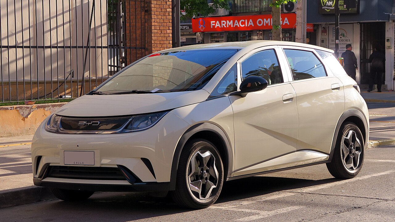 BYD DOLPHIN 2024
