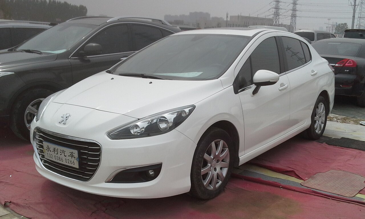 Peugeot 308 2016