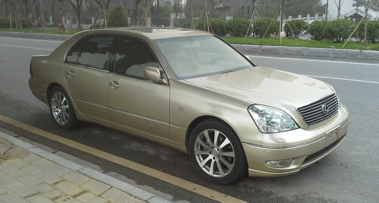 Lexus LS 2016