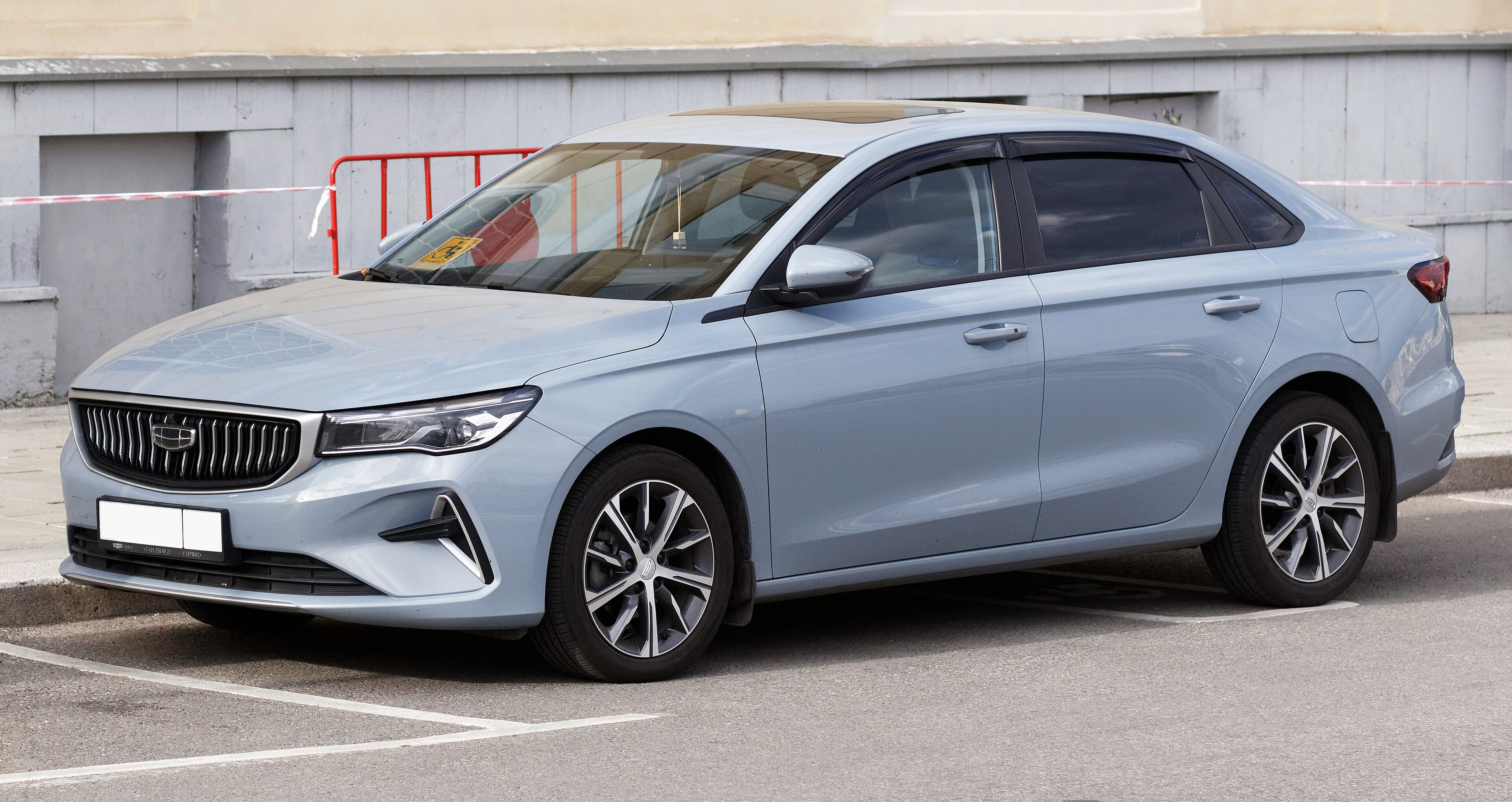 Geely Emgrand 2021