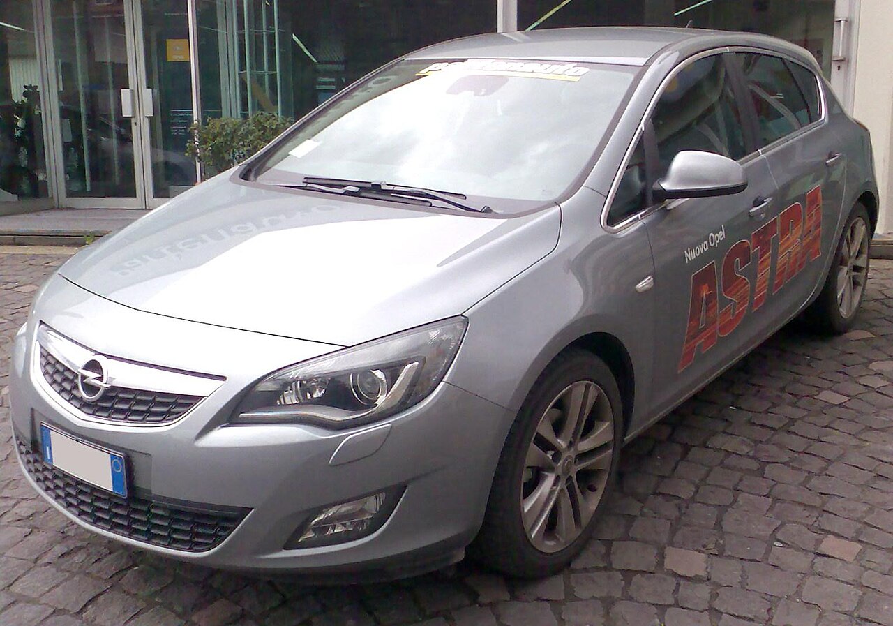 Opel Astra 2010