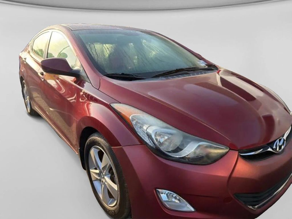 Hyundai Elantra 2013